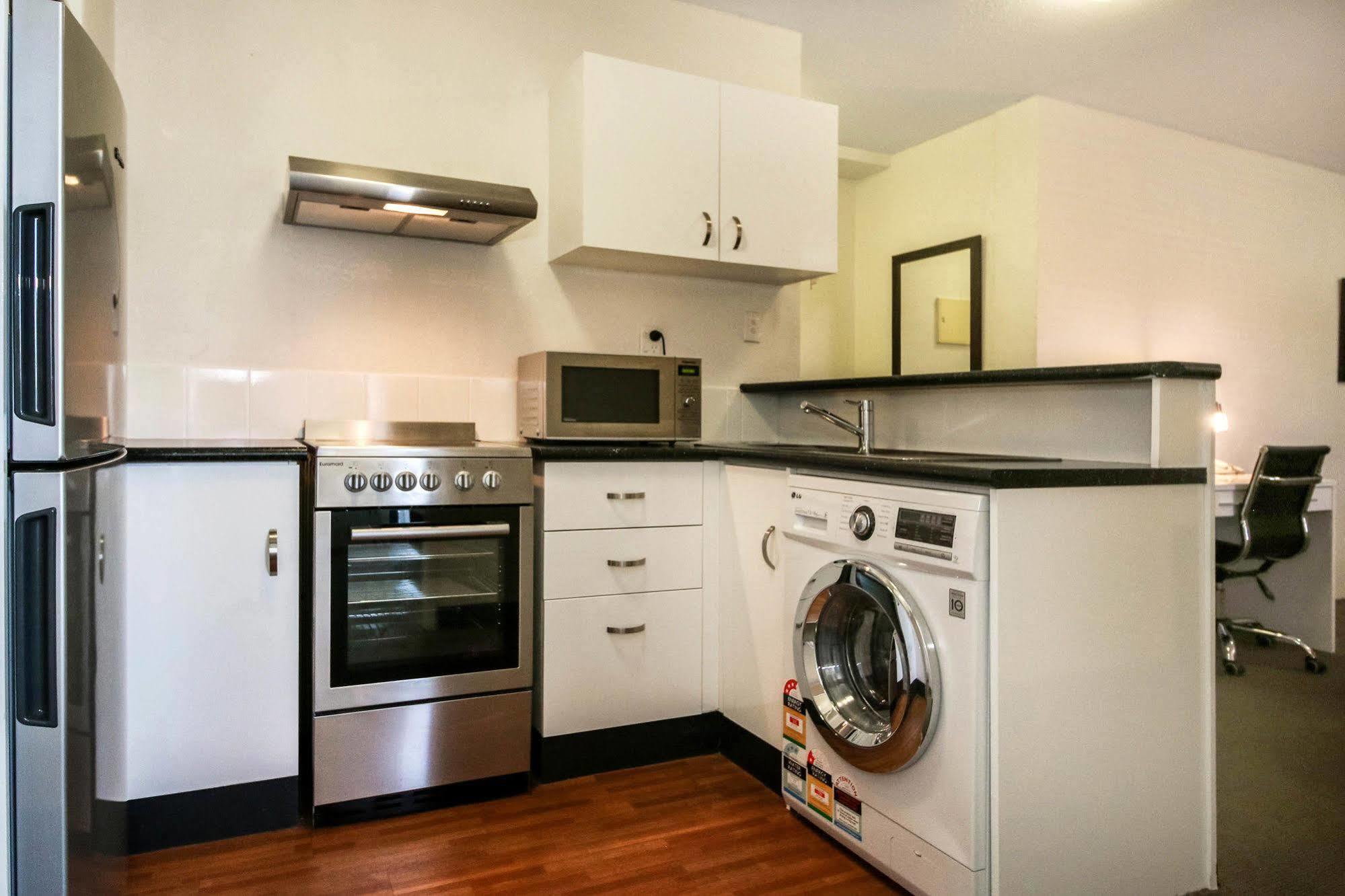 Breakfree Adelaide Aparthotel Bagian luar foto